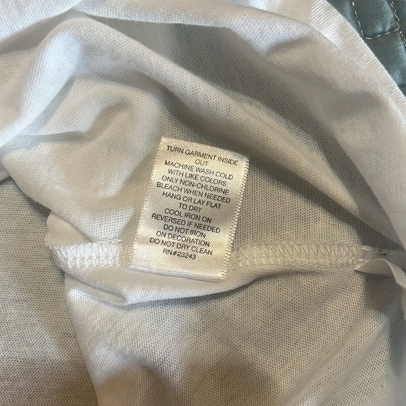 NY❤️CO No 1 MOM logo embellished tee Size M - Picture 9 of 9